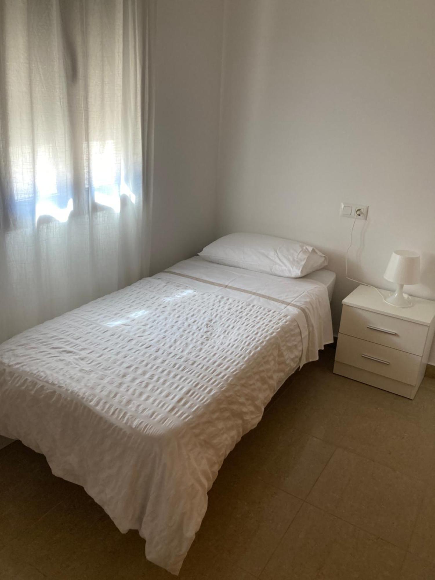 Disfruta Jerez Apartment เฮเรซ เด ลาฟรอนเตรา ภายนอก รูปภาพ